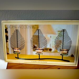 NWT 3 Three Leaf Votive Candleholder